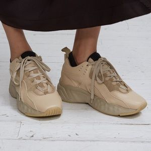 RARE Acne Studios Beige Manhattan Platform Sneakers